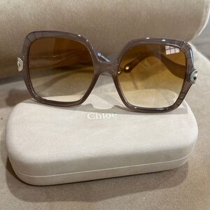 Chloe Vera Oversized Taupe Sunglasses